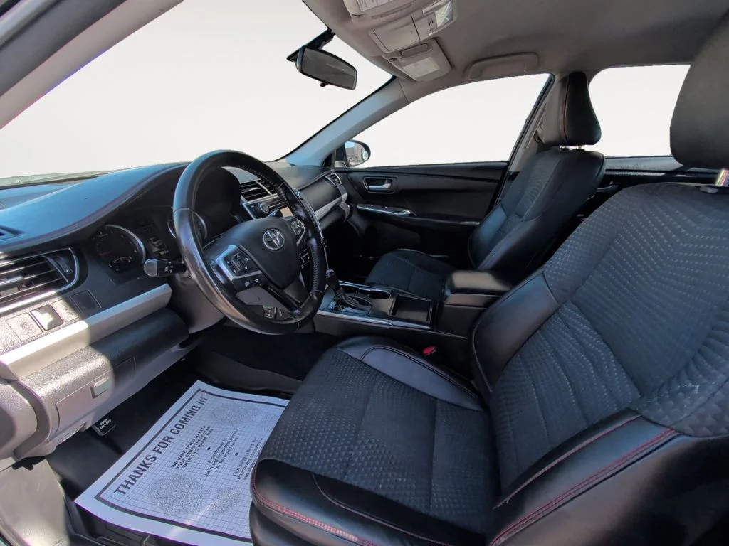Used 2015 Black Toyota SE image 6