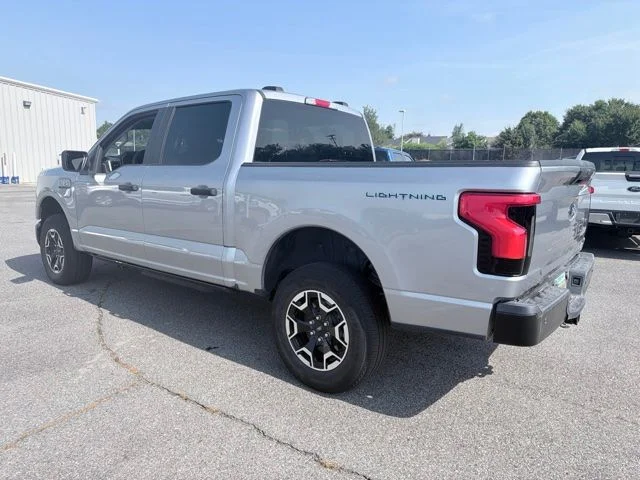 Used 2023 Silver Ford Pro image 4