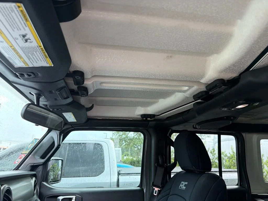 Used 2018 Gray Jeep Unlimited Sport image 22