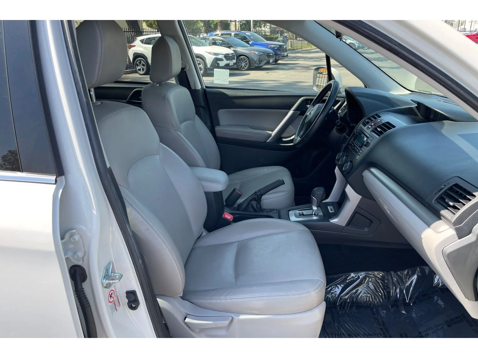 Used 2015 Satin White Pearl Subaru 2.5i Limited image 19