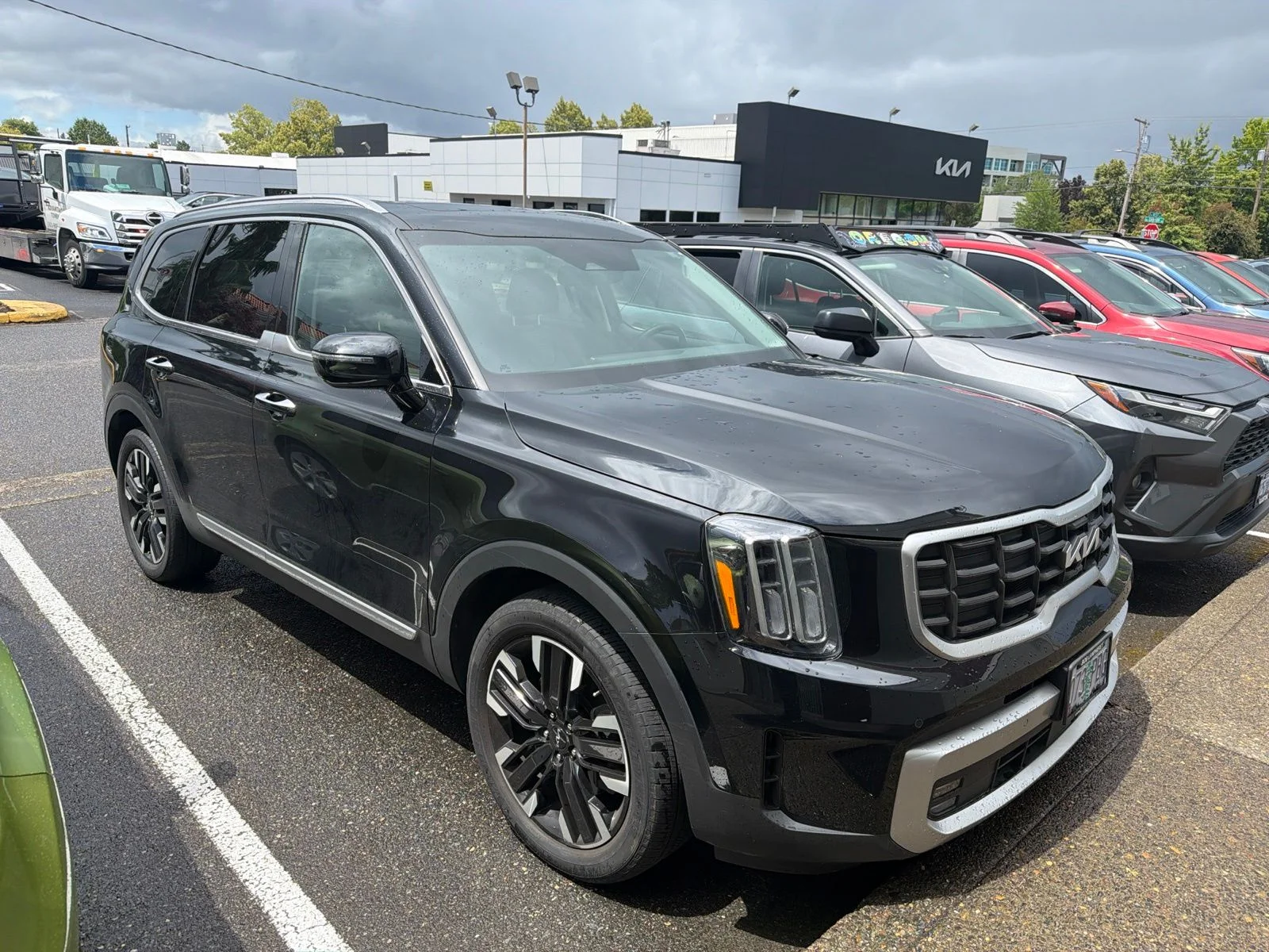 Used 2023 Black Kia SX image 3