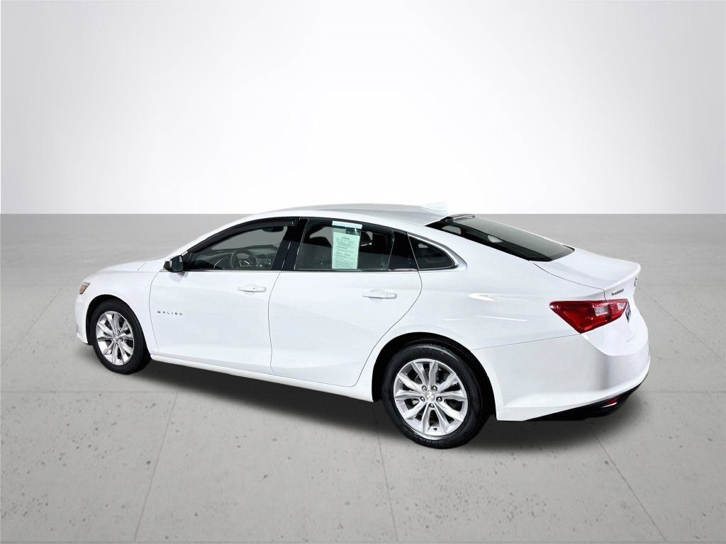Used 2023 Summit White Chevrolet LT image 8