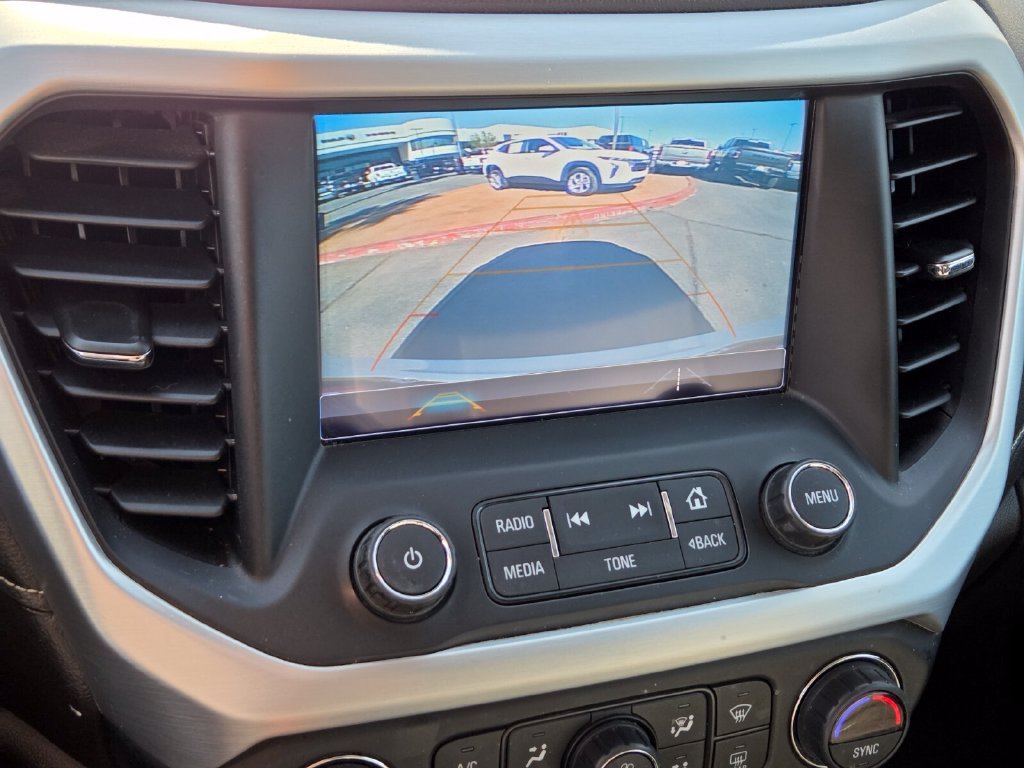 Used 2018 White GMC SLT-2 image 31