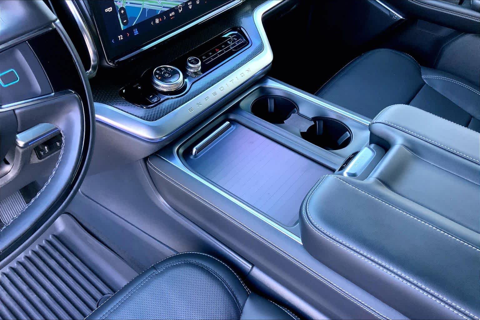 Used 2025 Space Silver Ford Platinum image 17