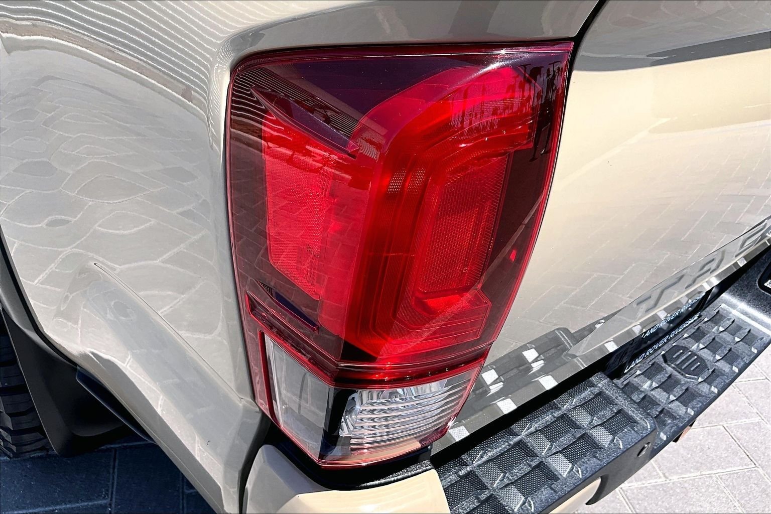 Used 2018  Toyota TRD Off-Road image 28