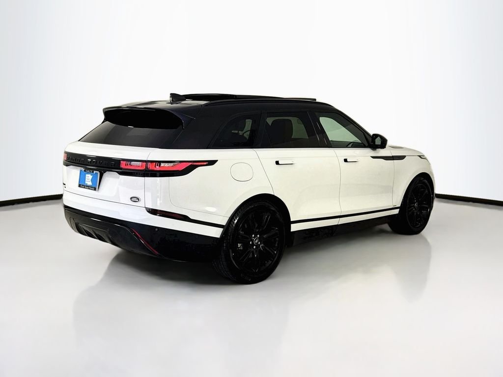 Used 2021 Fuji White Land Rover P250 R-Dynamic S image 7