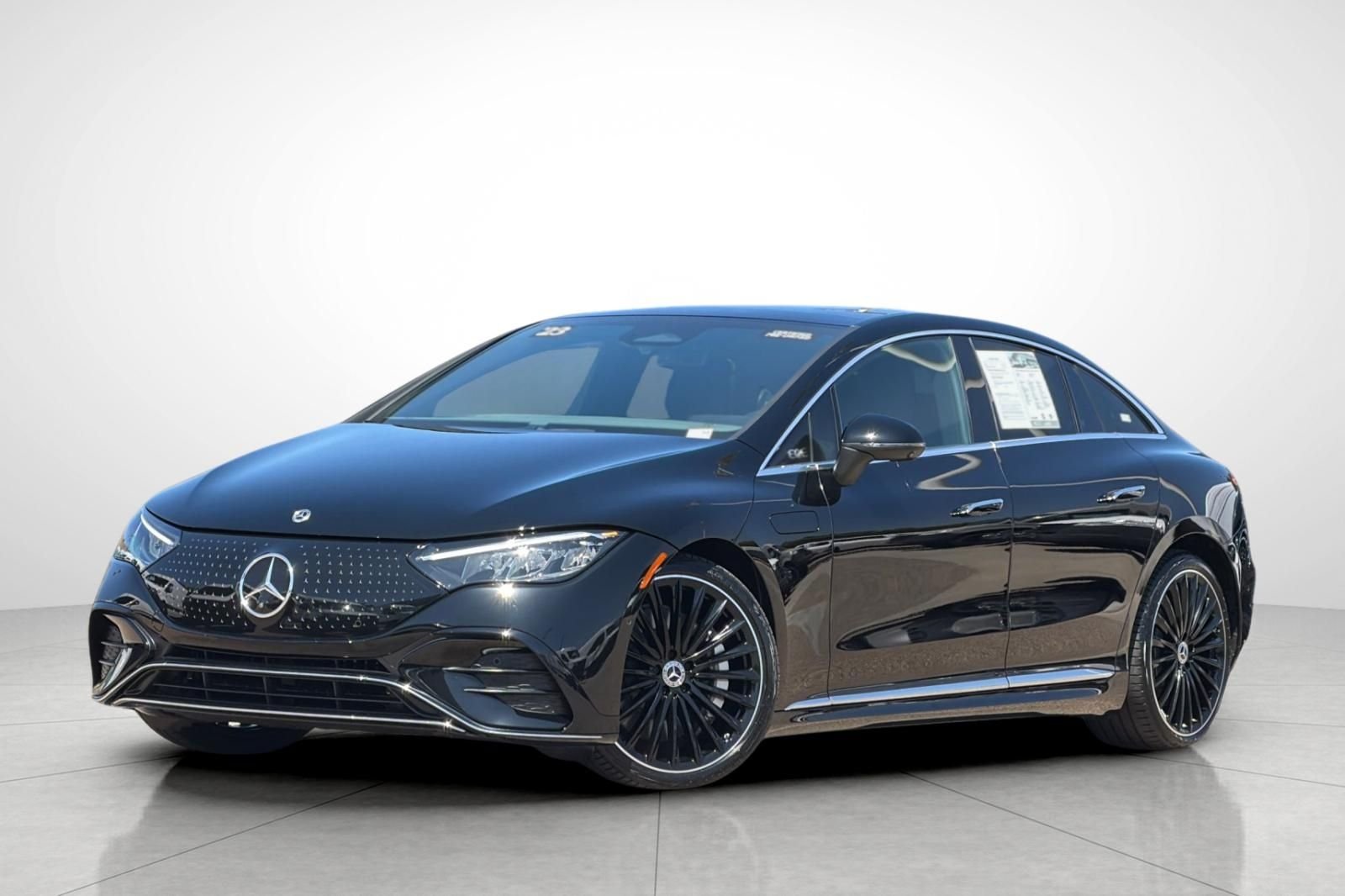 2023 Mercedes-Benz EQE EQE 500 4Matic's photo