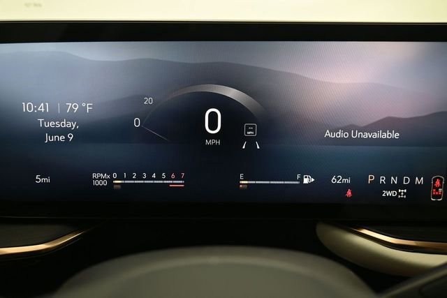 New 2026 Iridescent White Tricoat Buick Avenir image 9