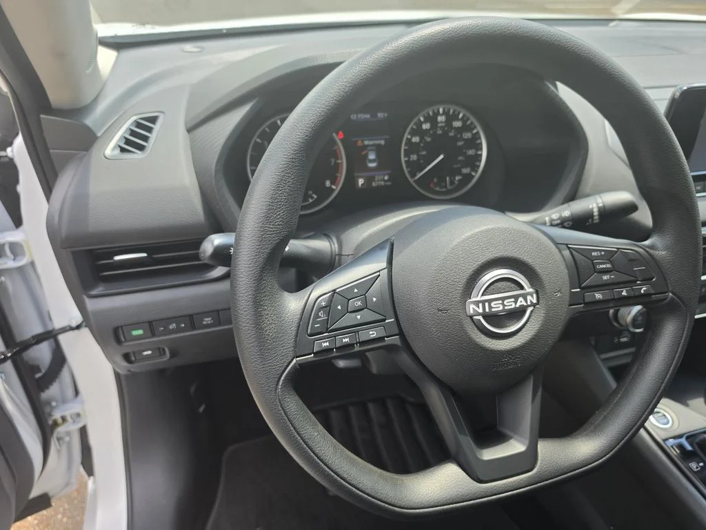 2025 Nissan Sentra S - Photo 15