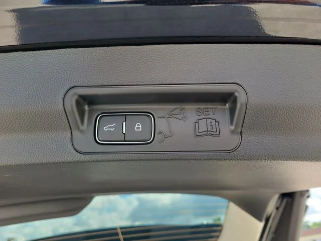 New 2026 Agate Black Metallic Ford Active image 7