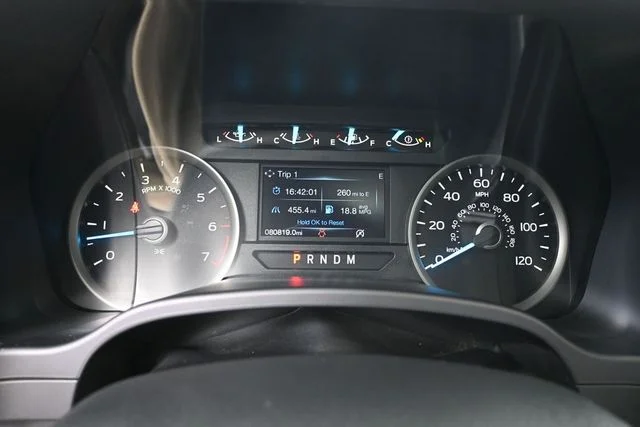 Used 2018 Red Ford XLT image 29