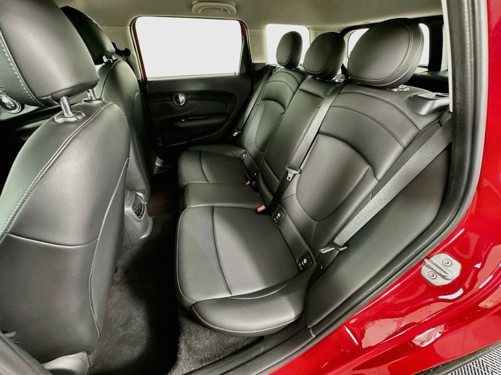 Used 2019 Red MINI Signature image 23
