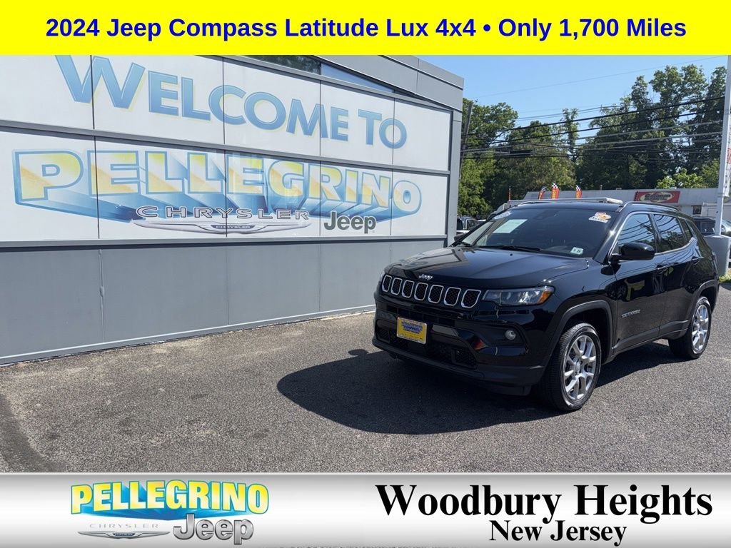 2024 Jeep Compass Latitude Lux 4X4's photo
