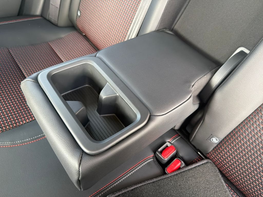 2026 Nissan KICKS SR - Photo 23