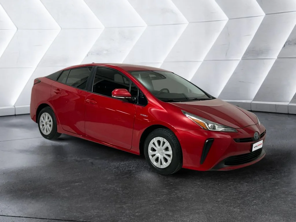 2020 Toyota Prius LE