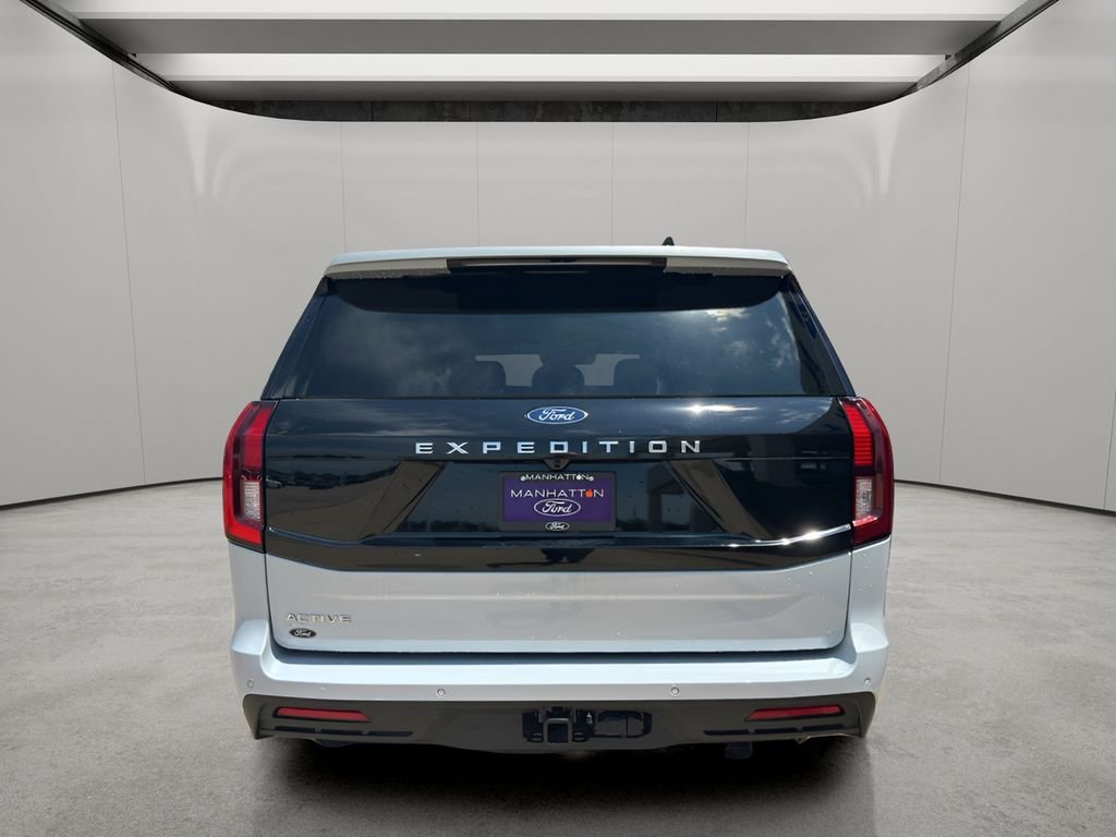 2025 Ford Expedition Active - Photo 4