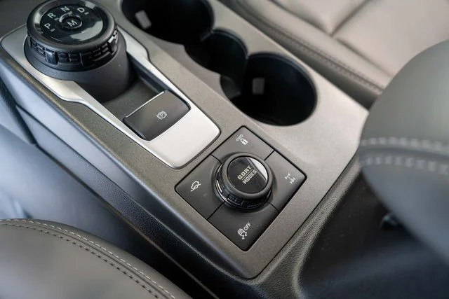 New 2026 Space White Metallic Ford Badlands® image 20