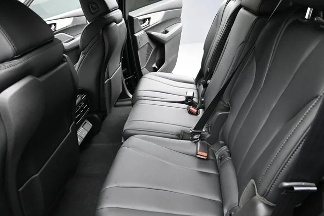 New 2026 Majestic Black Pearl Acura Base image 14