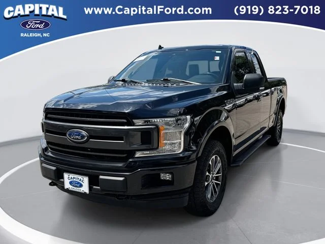 Used 2020 Black Ford XLT image 1
