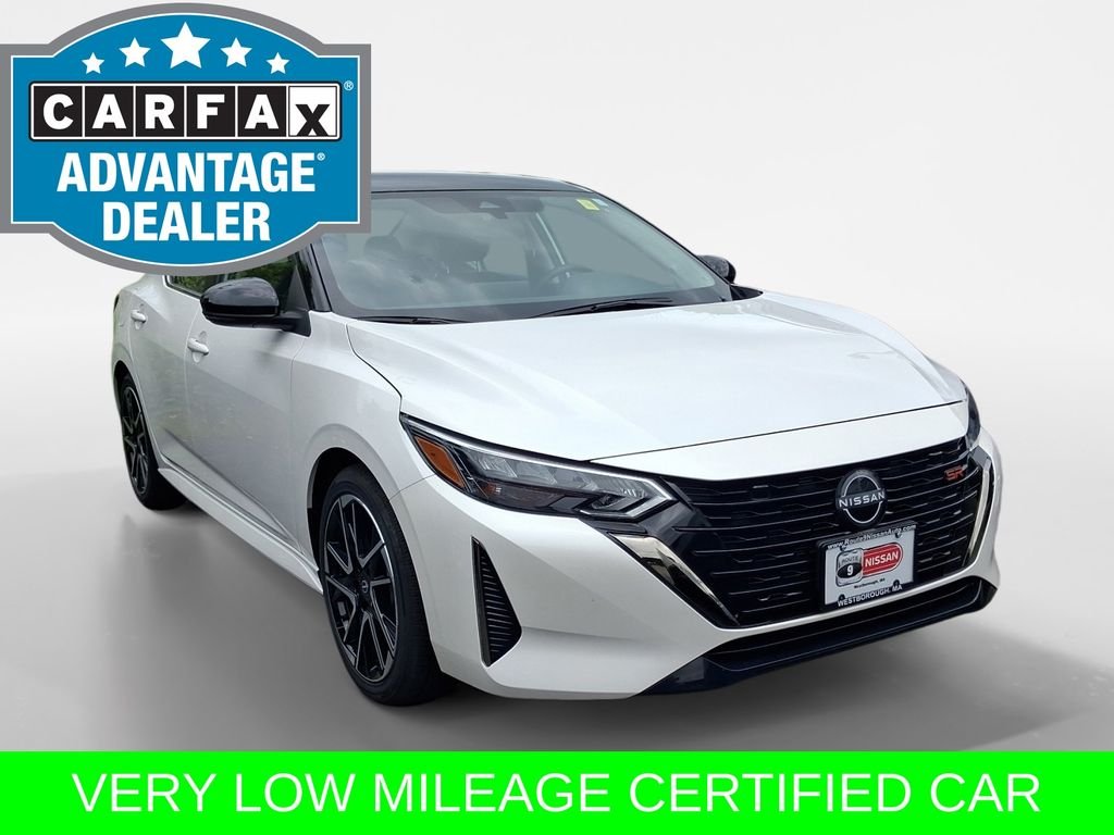 Used 2025 White Nissan SR image 1