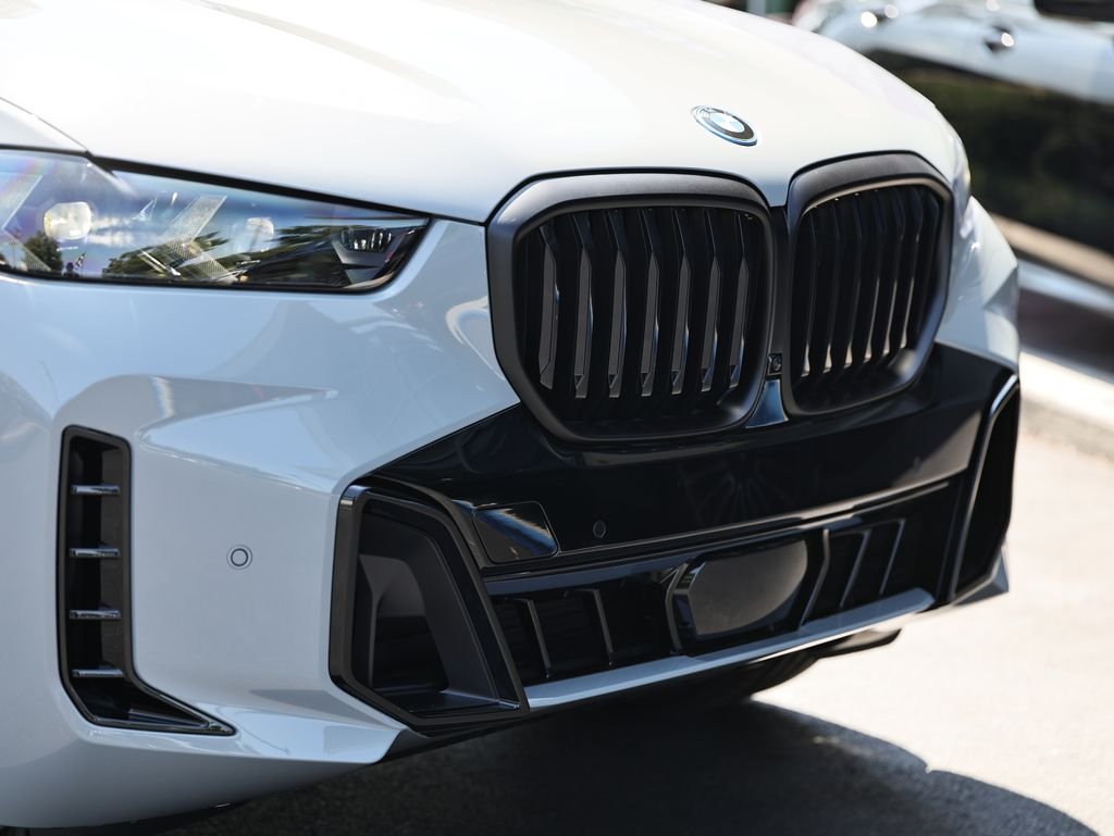 New 2026 Brooklyn Grey Metallic BMW xDrive50e image 2