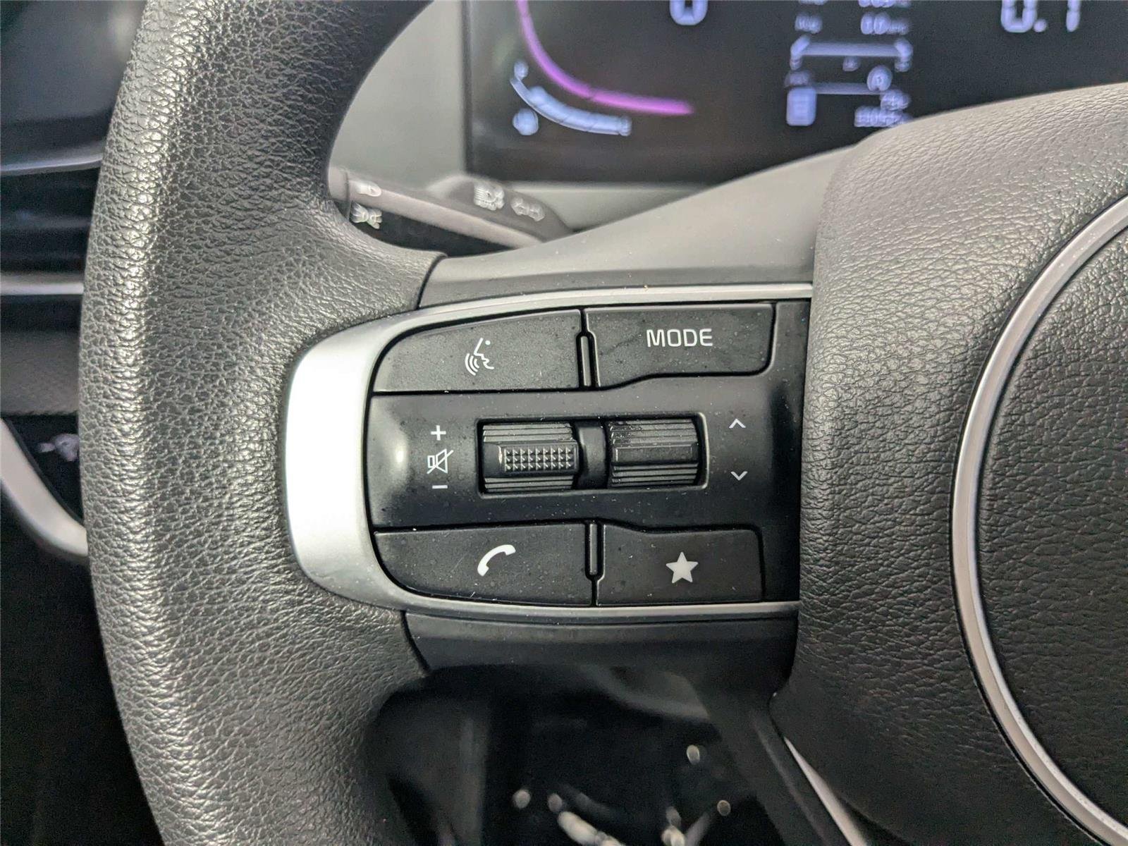 Used 2024 Fusion Black Kia LX image 17