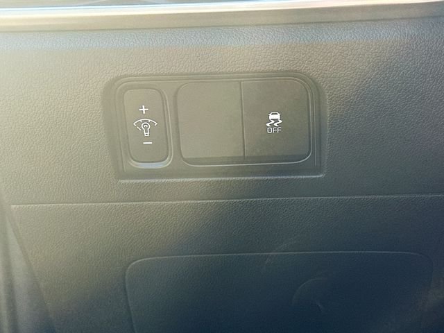 Certified Used 2026 Gray Kia LX image 10