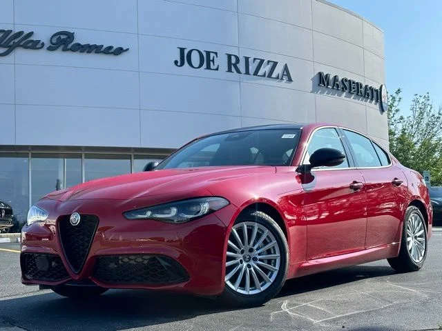 Used 2024 Red Alfa Romeo Sprint image 1