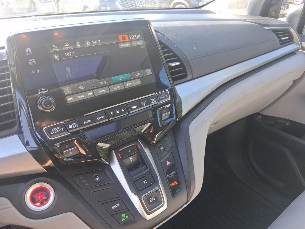 Used 2018  Honda EX-L image 12