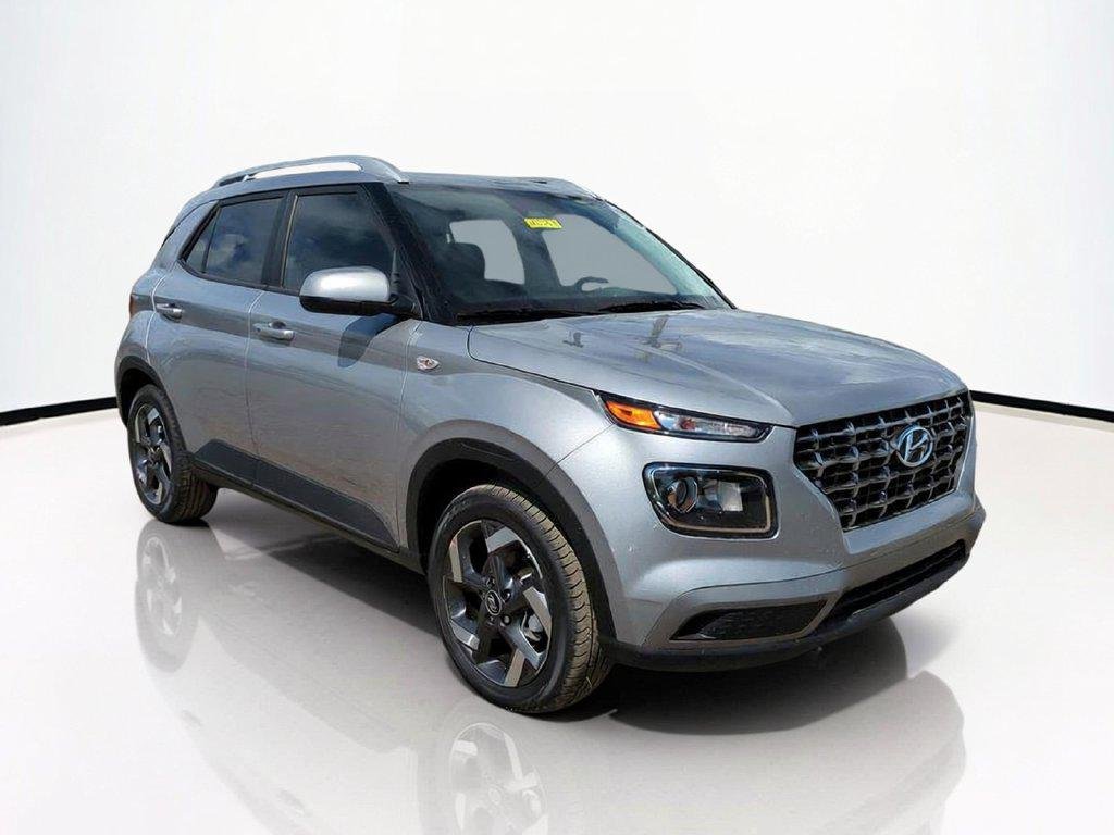 New 2026 Silver Hyundai SEL image 2