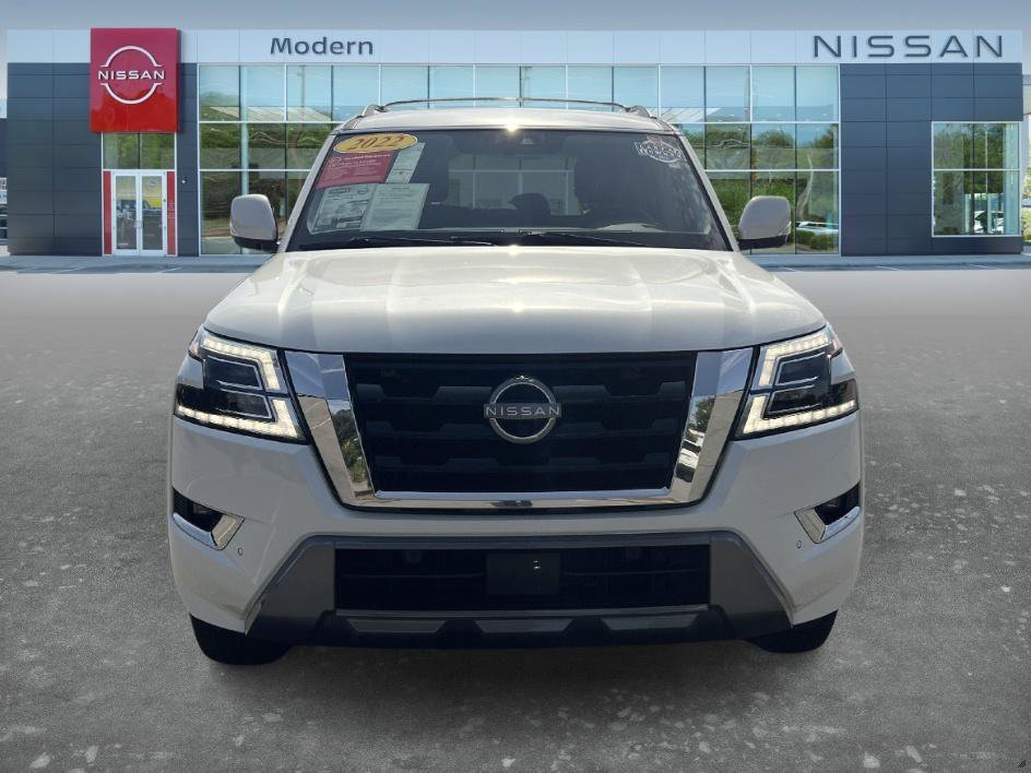 Used 2022 Aspen White TriCoat Pearl Nissan SL image 2