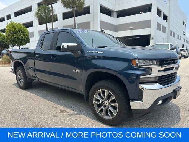 Used 2019 Blue Chevrolet LT image 1