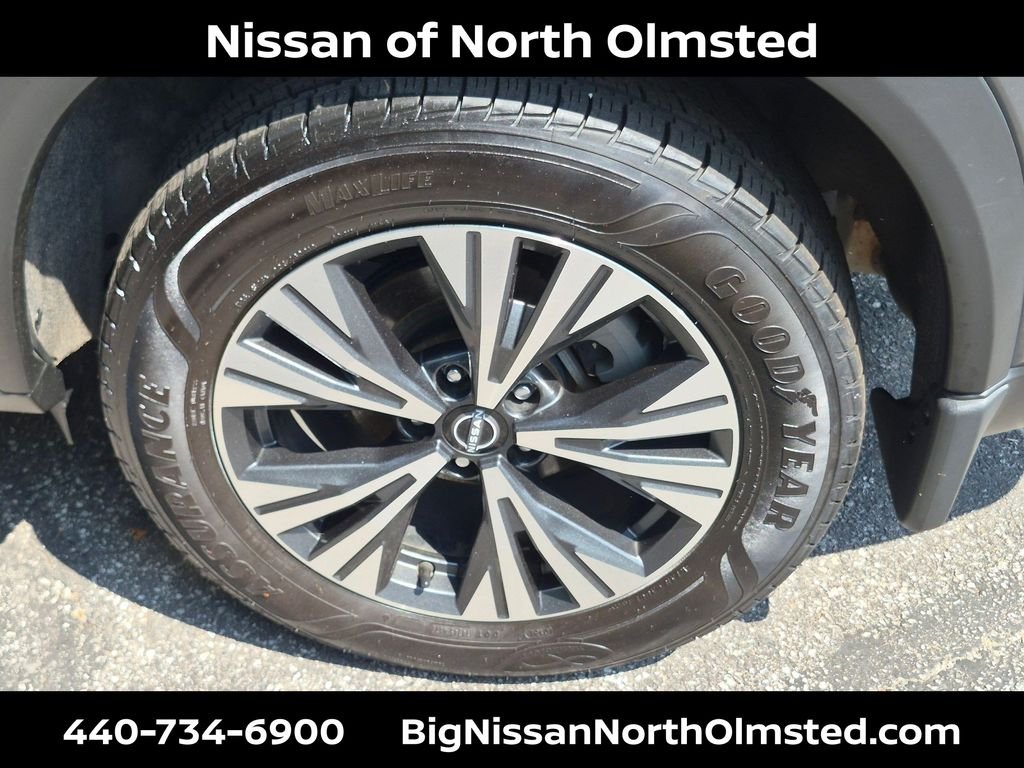 Certified Used 2023 Gun Metallic Nissan SV image 29