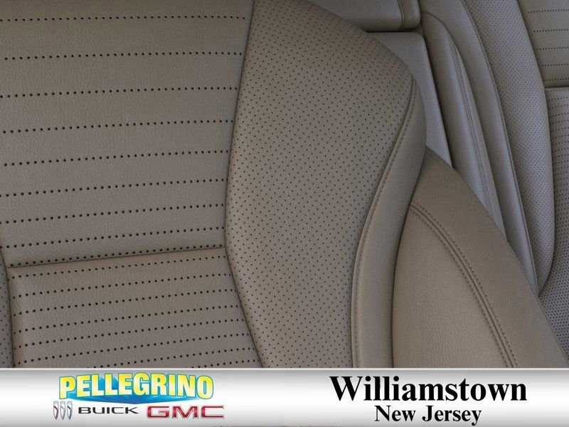 New 2026 Summit White Buick Preferred image 21
