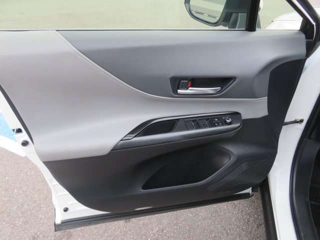 Used 2022 Blizzard Pearl Toyota LE image 20