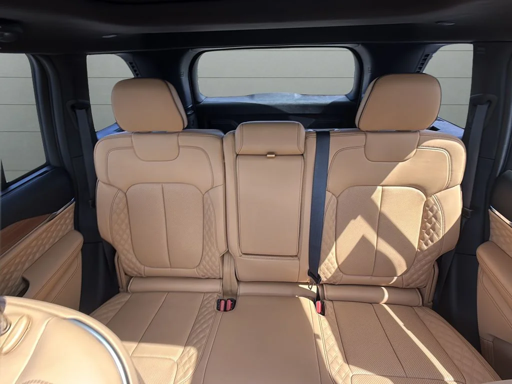 2026 Jeep Grand Cherokee Summit - Photo 28