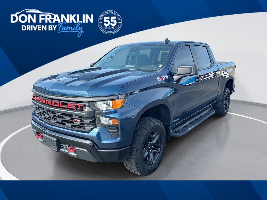2023 Chevrolet Silverado 1500 Custom Trail Boss 4X4 Crew Cab Short Box's photo