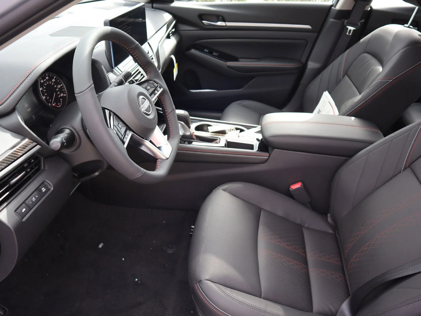 New 2025 Super Black Nissan SR image 13