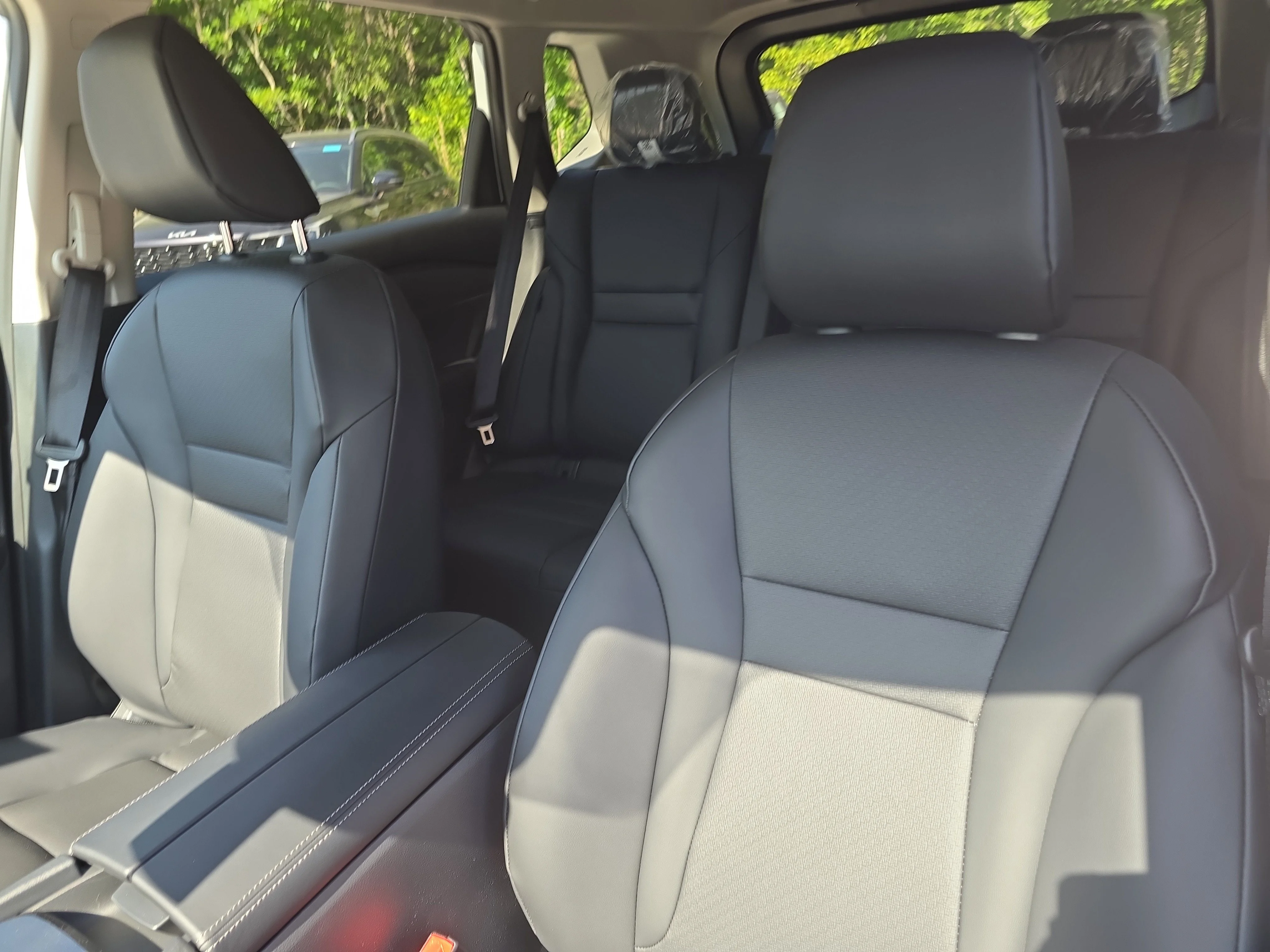 New 2026 Everest White Pearl Tricoat Nissan Dark Armor image 22