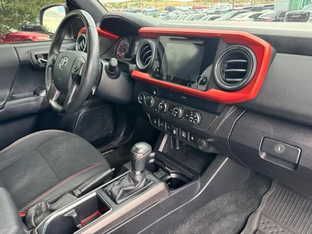 Used 2019 Tan Toyota SR image 58
