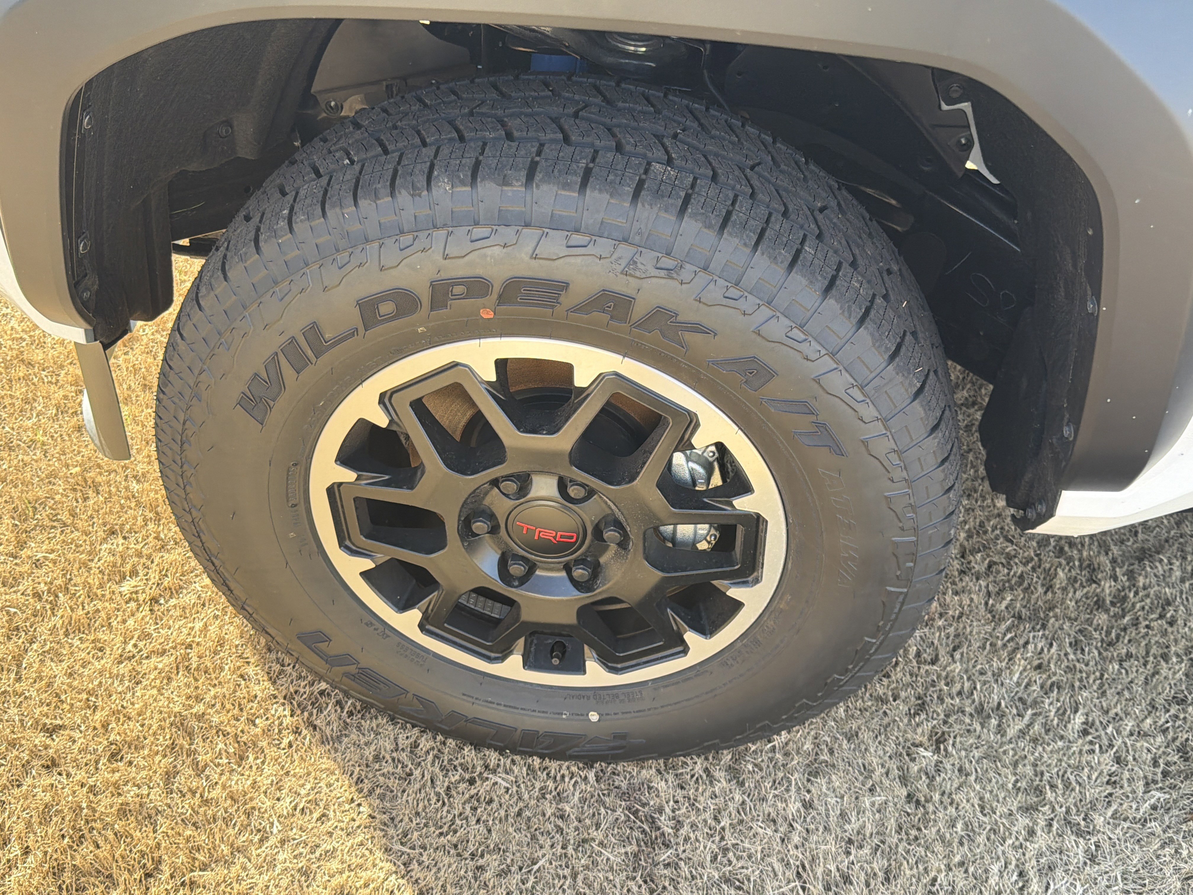 2025 Toyota Tacoma TRD Off Road - Photo 20