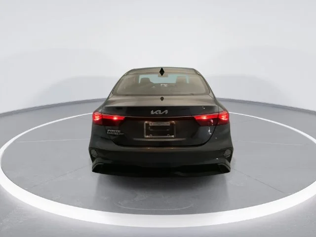 Used 2023 Gray Kia LXS image 5