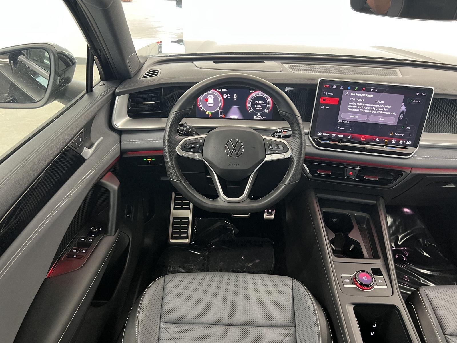 2025 Volkswagen Tiguan SE R-LINE BLACK - Photo 27