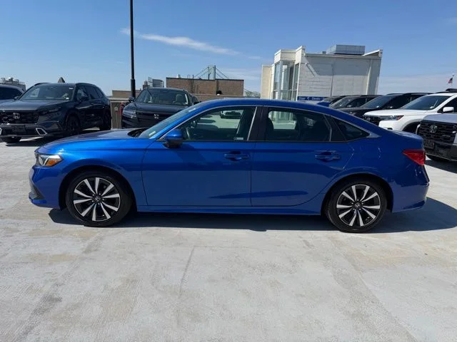 Used 2023 Blue Honda EX image 4