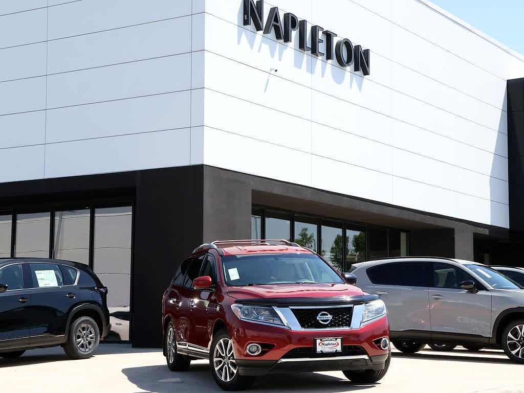 2015 Nissan Pathfinder SL 4WD's photo