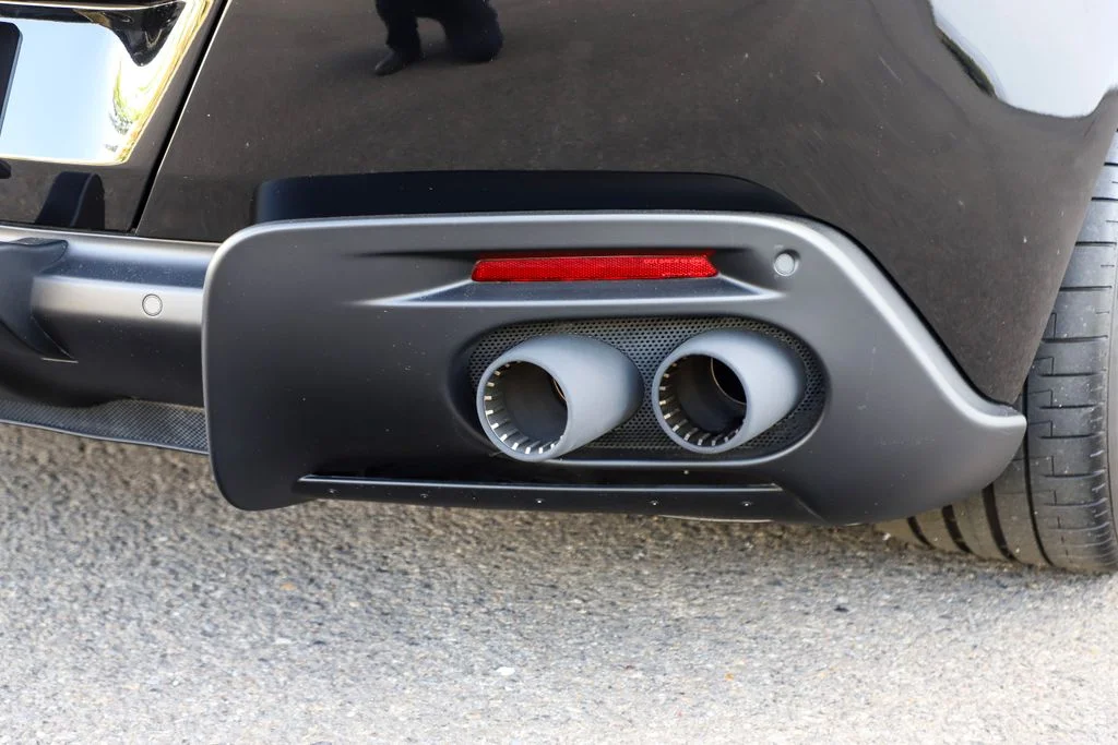 Used 2025 Nero Ferrari Spider image 63