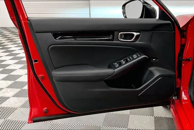 2025 Honda Civic Sport Touring - Photo 21