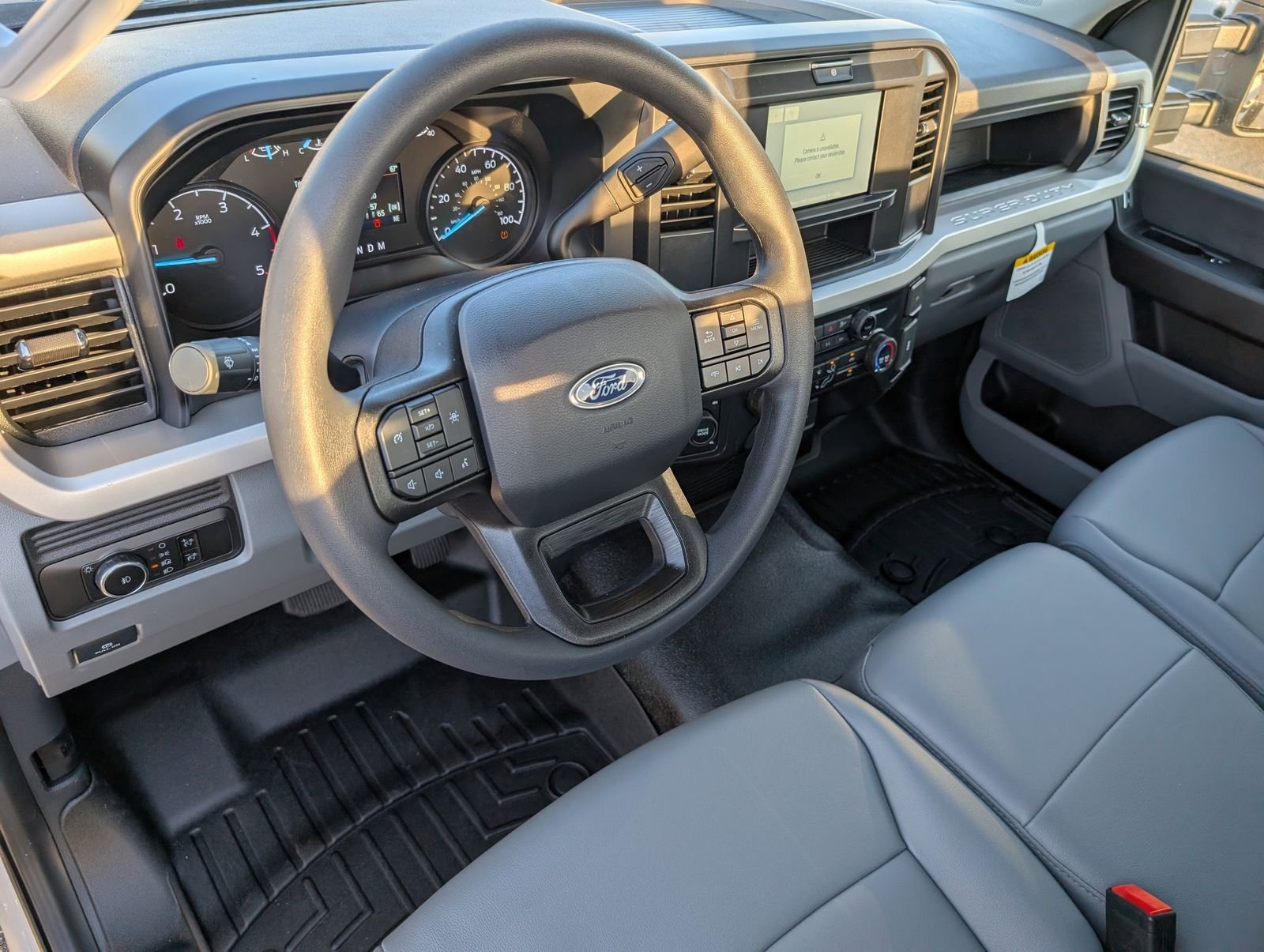 New 2026 Oxford White Ford XL image 5