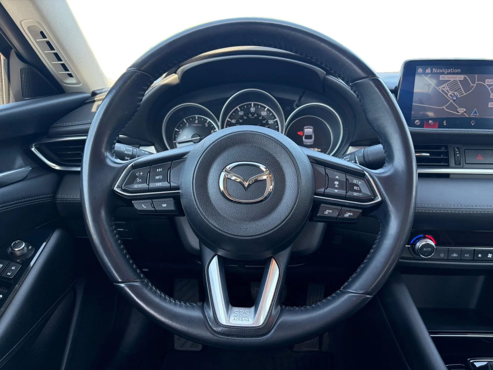 Used 2018 Silver Mazda Touring image 13