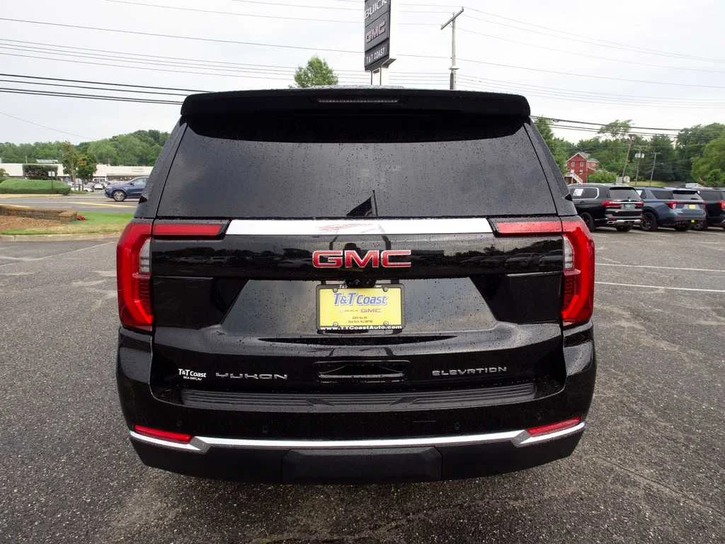 New 2026 Onyx Black GMC Elevation image 7